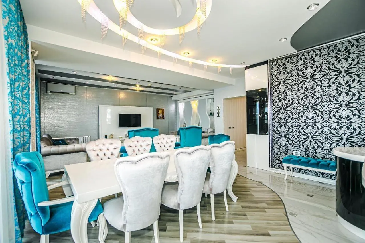 Megafun Pentahouse 5 Bedroom Baku Azerbaijan